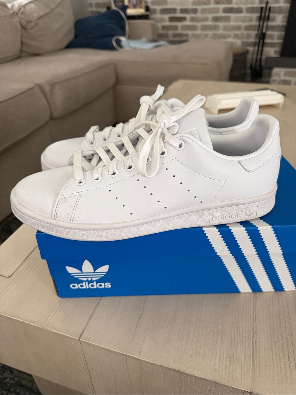 adidas Stan Smith  White Low-Top Leather Sneakers size 9